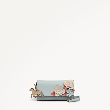 Kentucky Derby 26 Wallet On Chain Seafoam - 113803