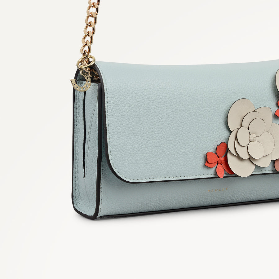 Kentucky Derby 26 Wallet On Chain Seafoam - 113803