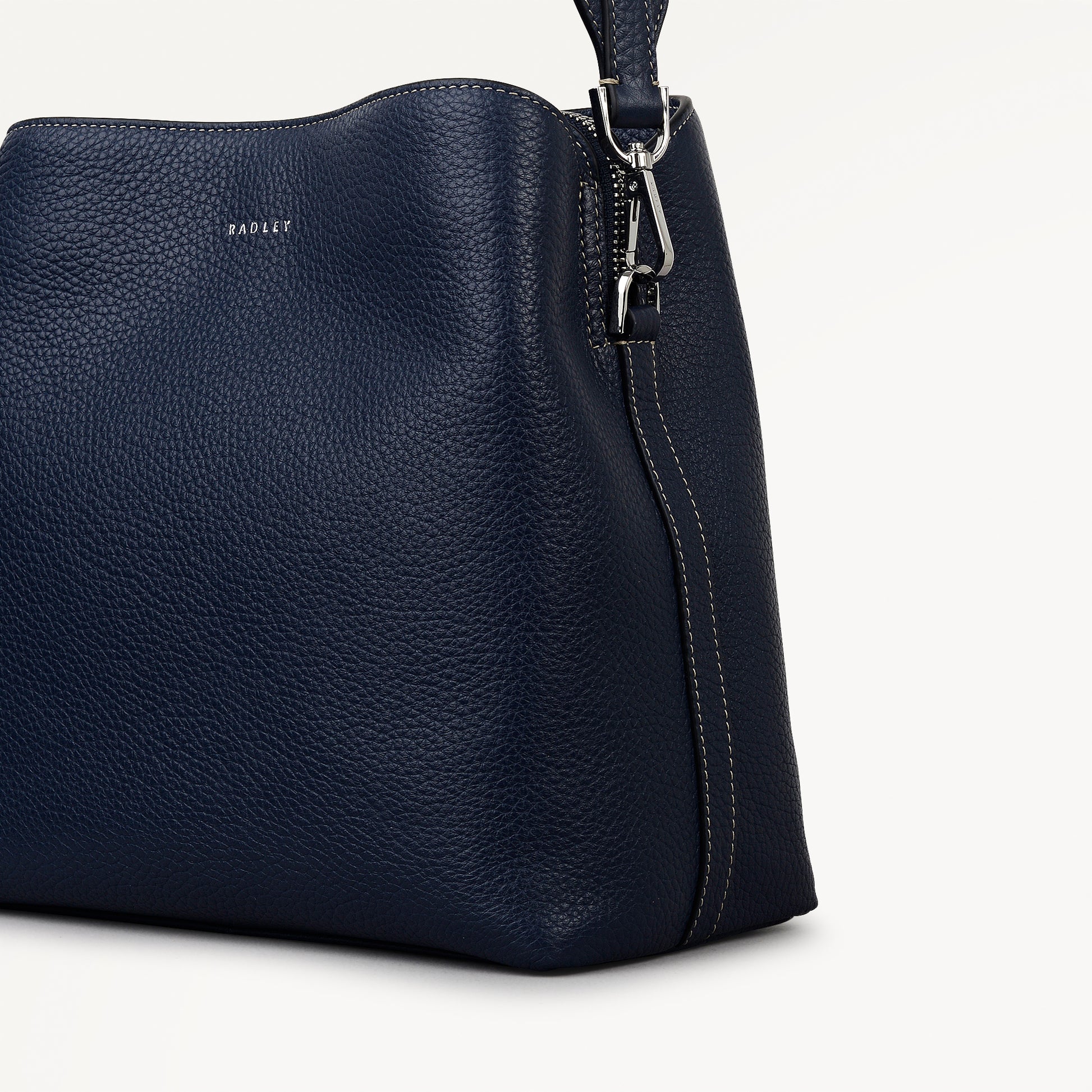 Dukes Place Medium Compartment Cross Body Naval - 113810