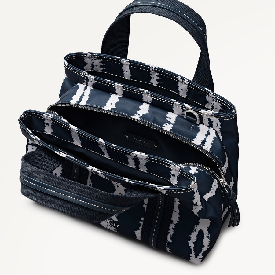 Halley Row - Tie Dye Stripe Medium Ziptop Satchel Naval - 113846