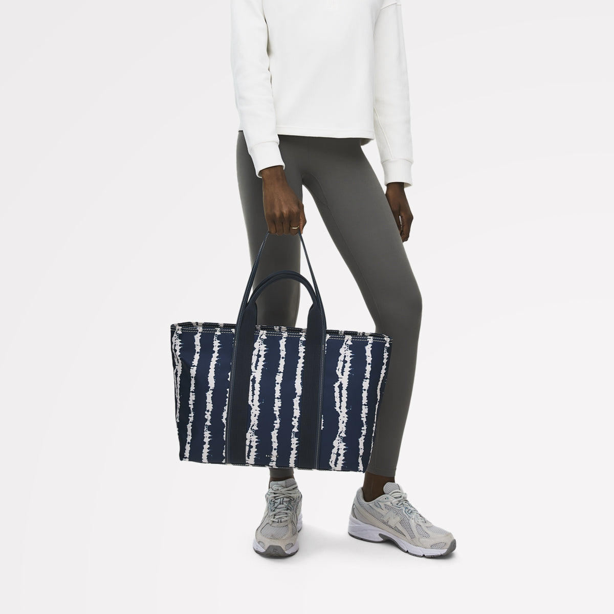 Naval Large Ziptop Tote Bag | Halley Row AW26 | Radley London