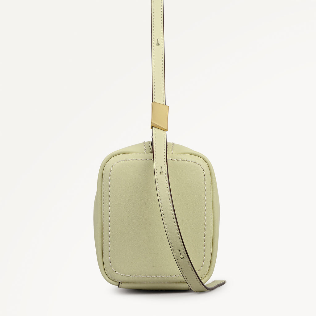 The Willow Small Ziptop Shoulder Lemongrass