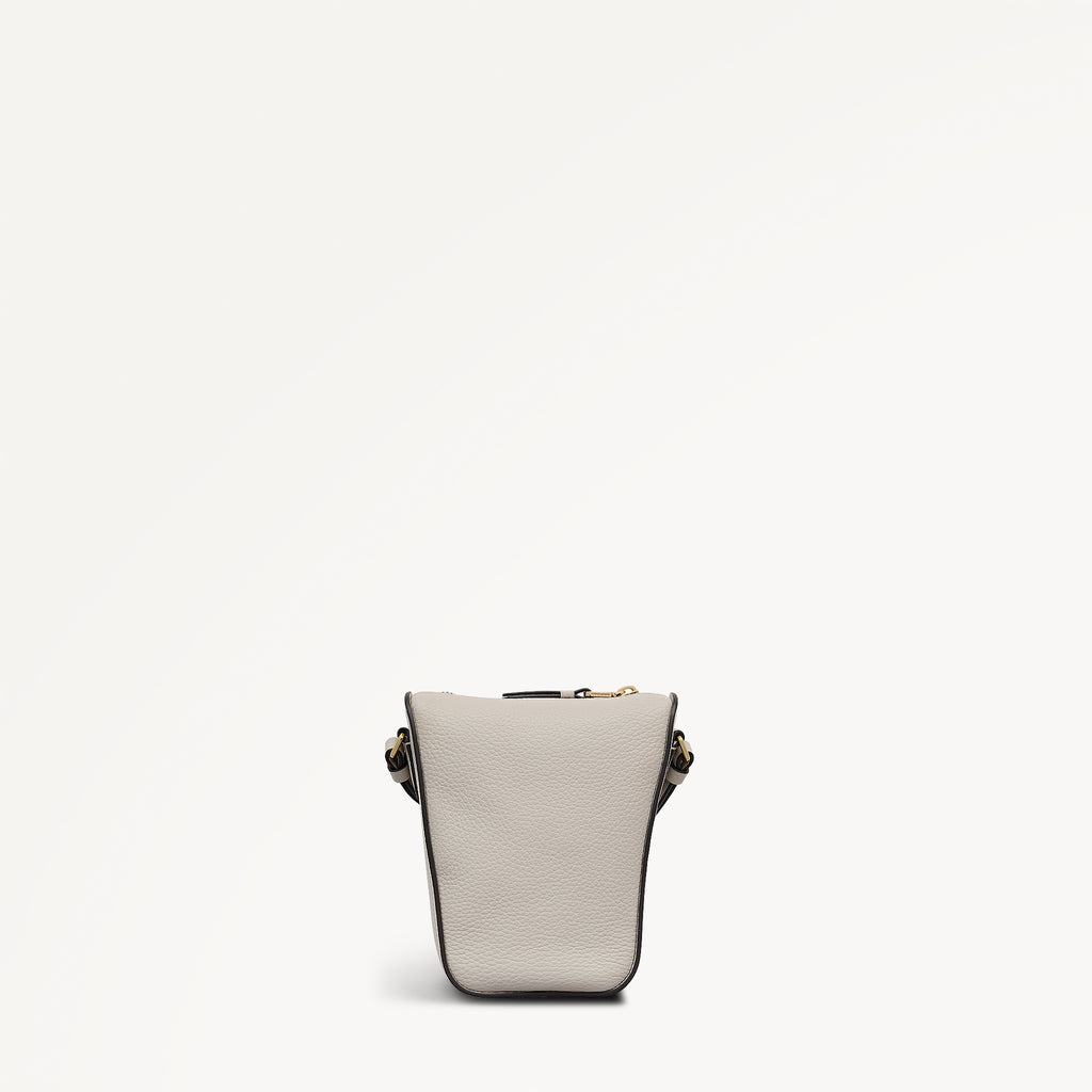 Oak Street Medium  Phone Cross Body Shell - 113870