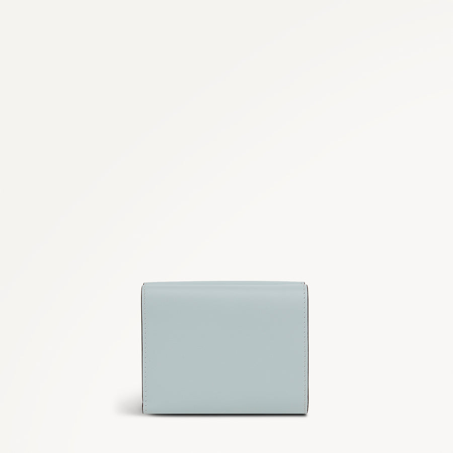 Pockets Small Trifold Wallet Seafoam - 113891