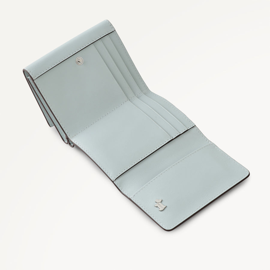 Pockets Small Trifold Wallet Seafoam - 113891