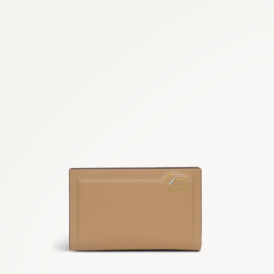 Heritage Lane Medium Bifold Wallet Sahara - 113897