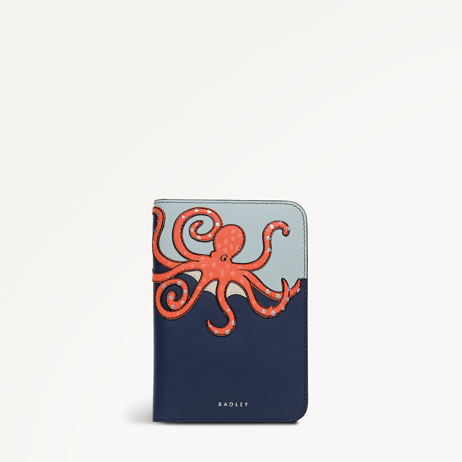Chilworth Street - Octopus Passport Cover Naval - 113907