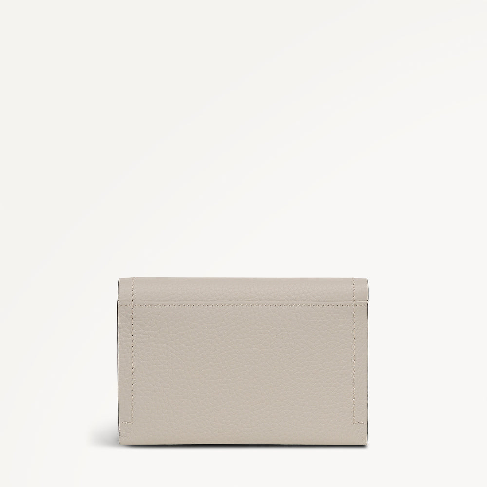 Oak Street Medium Flapover Wallet Shell - 113918