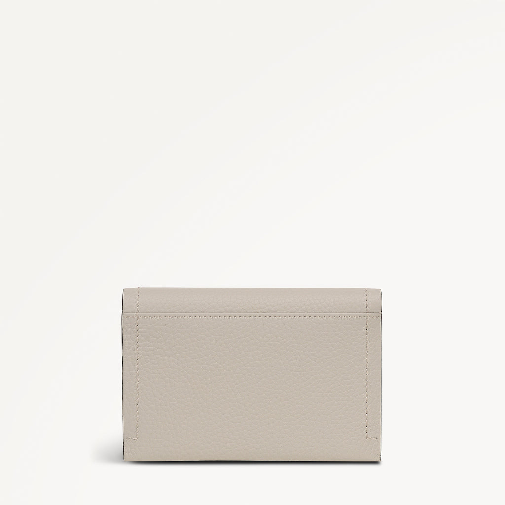 Oak Street Medium Flapover Wallet Shell - 113918