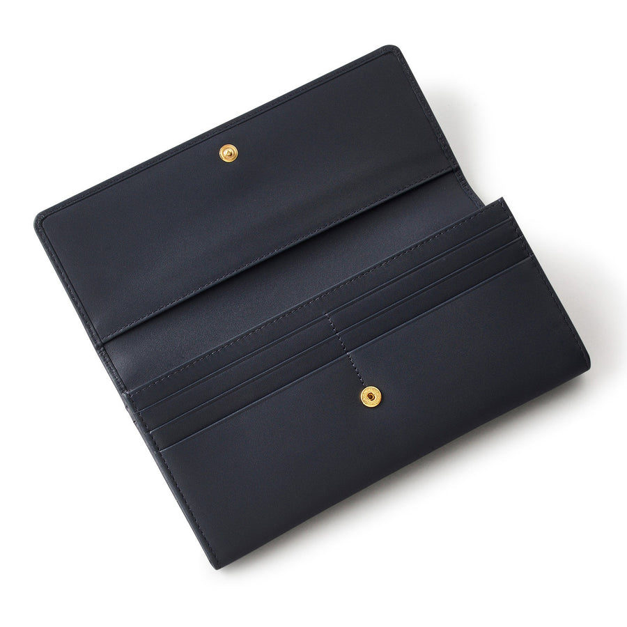 Pockets Leather Large Flapover Wallet in Ink - 11815