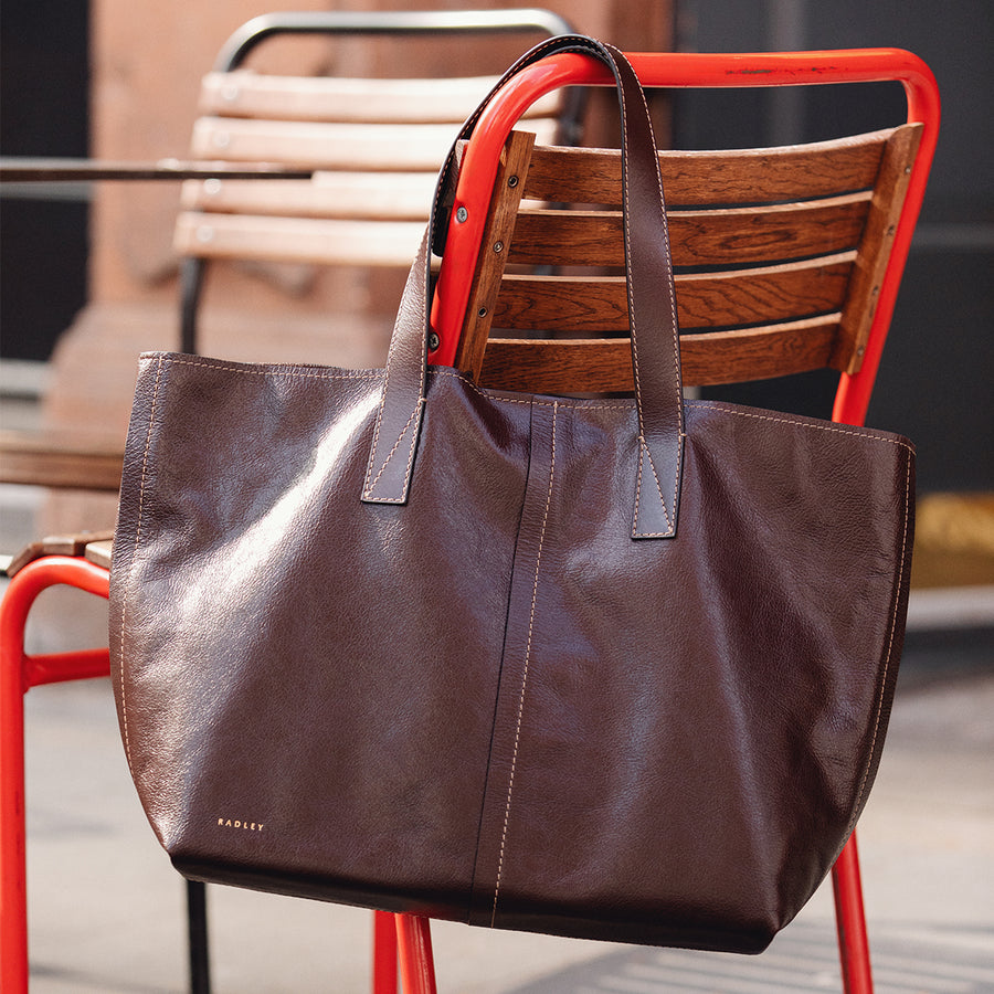 Broadway Market Leather Large Open Top Tote Bag in Dark Oak - 112280