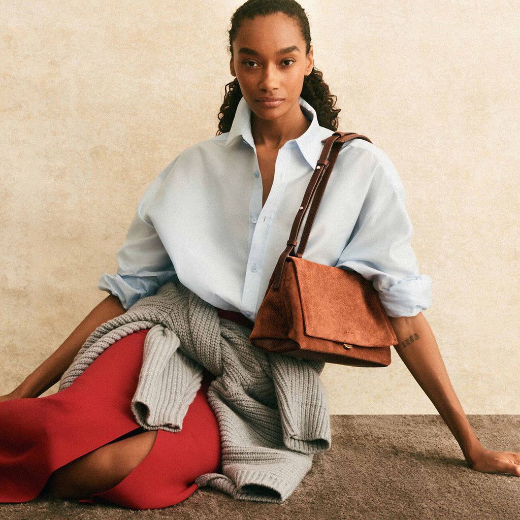 Mercer Street Leather Medium Flapover Shoulder Bag in Russet - 112180