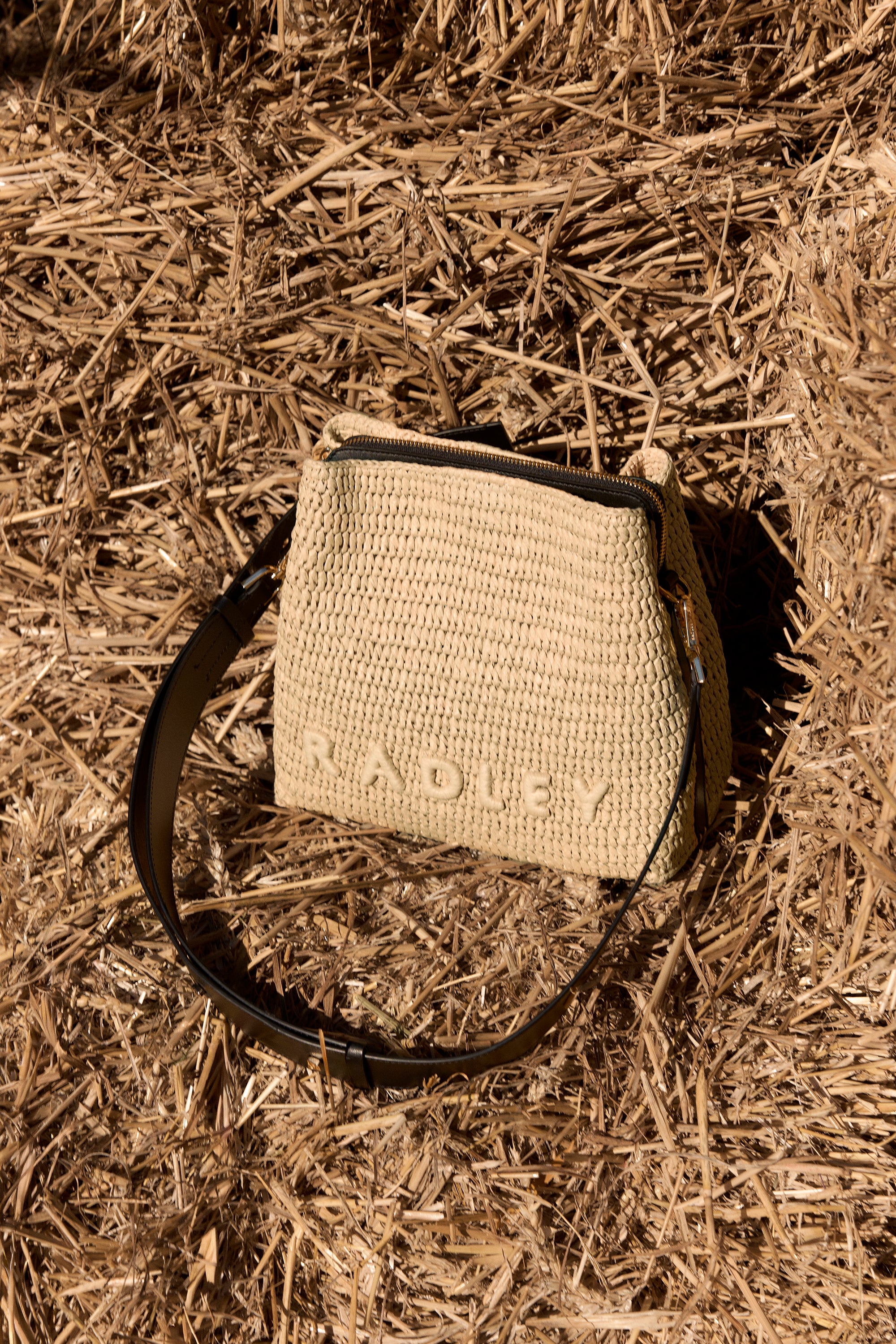 Dukes Place - Raffia Medium Compartment Cross Body Natural - 113448