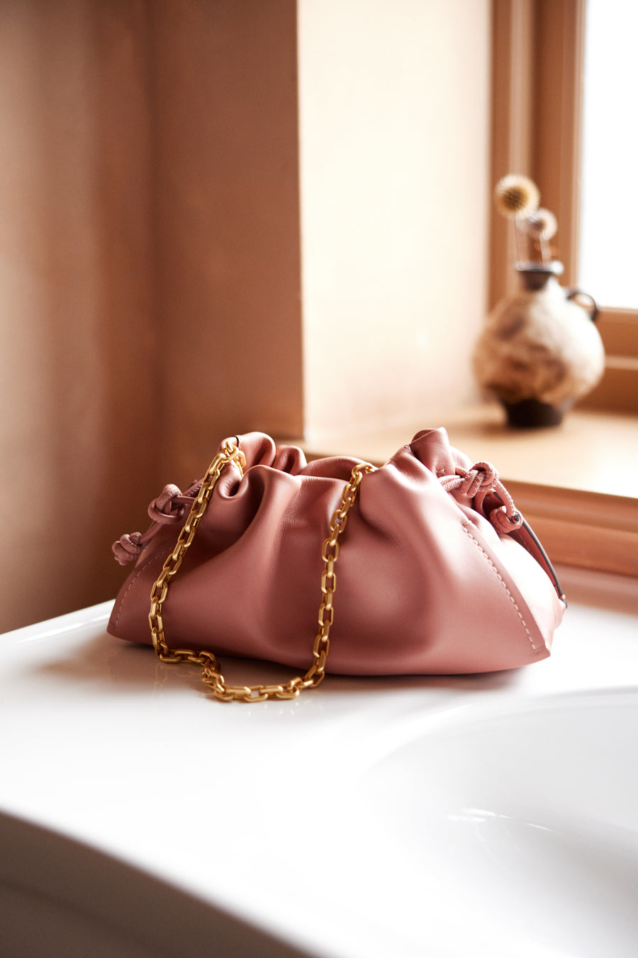 The Roxburgh Medium Chain Clutch Carnation - 113468