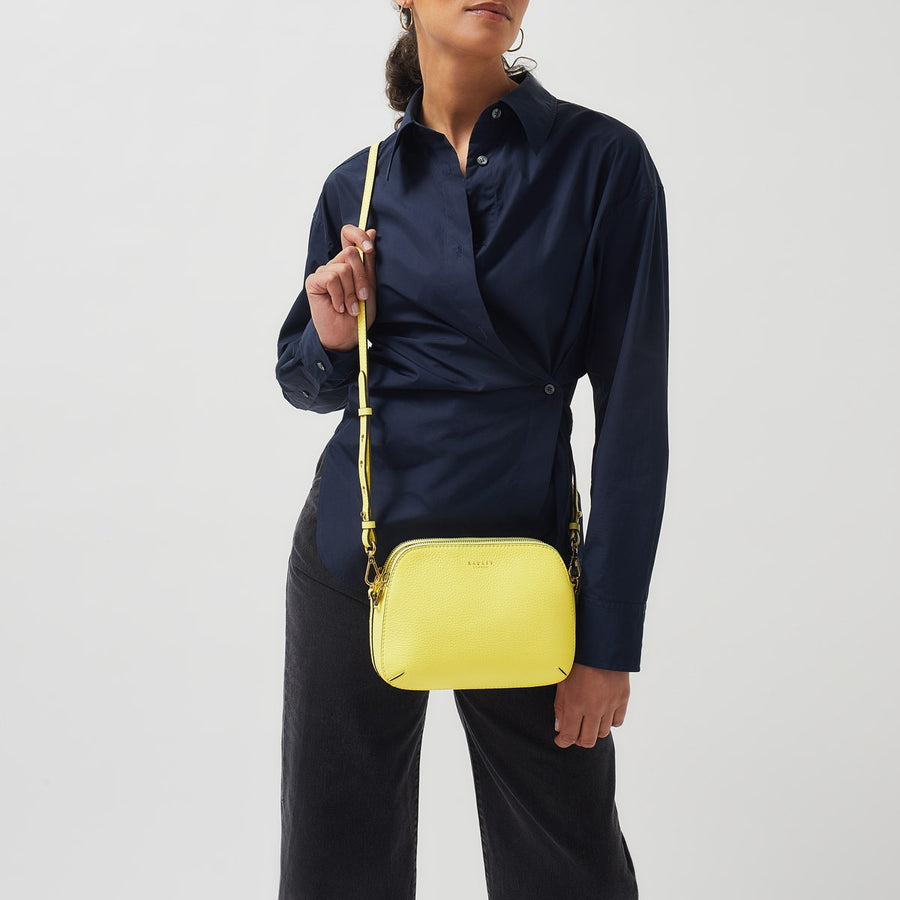 Dukes Place Leather Medium Ziptop Crossbody Bag in Panna Cotta - H1247745