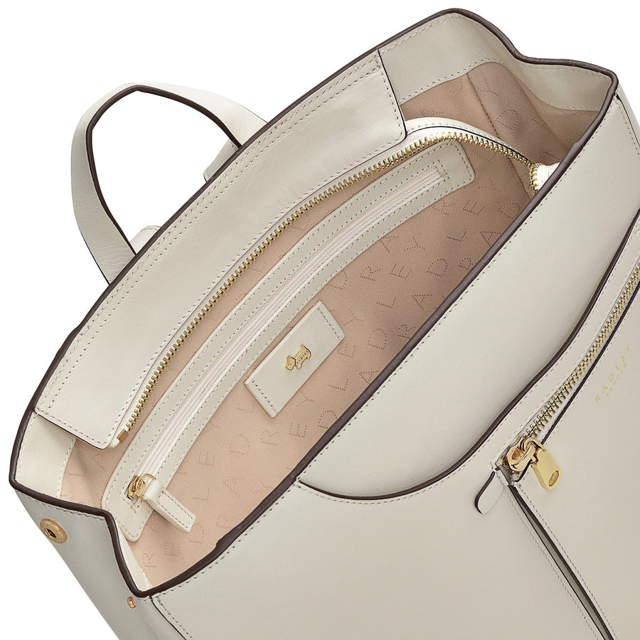 Pockets Leather Medium Ziptop Backpack in Chalk - H1260109