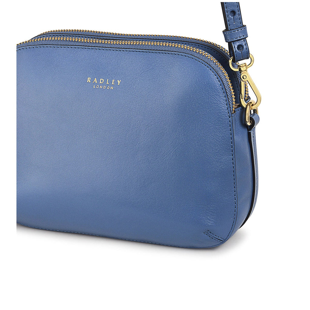 Dukes Place Leather Medium Ziptop Crossbody Bag in Boathouse - H1299476