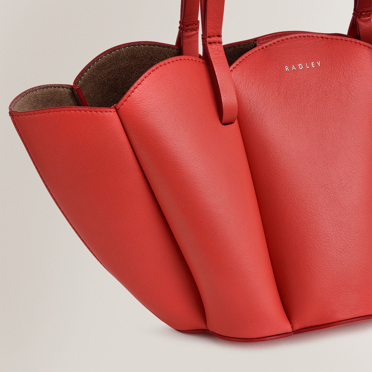 THE LILY SMALL OPEN TOP Satchel LAVA