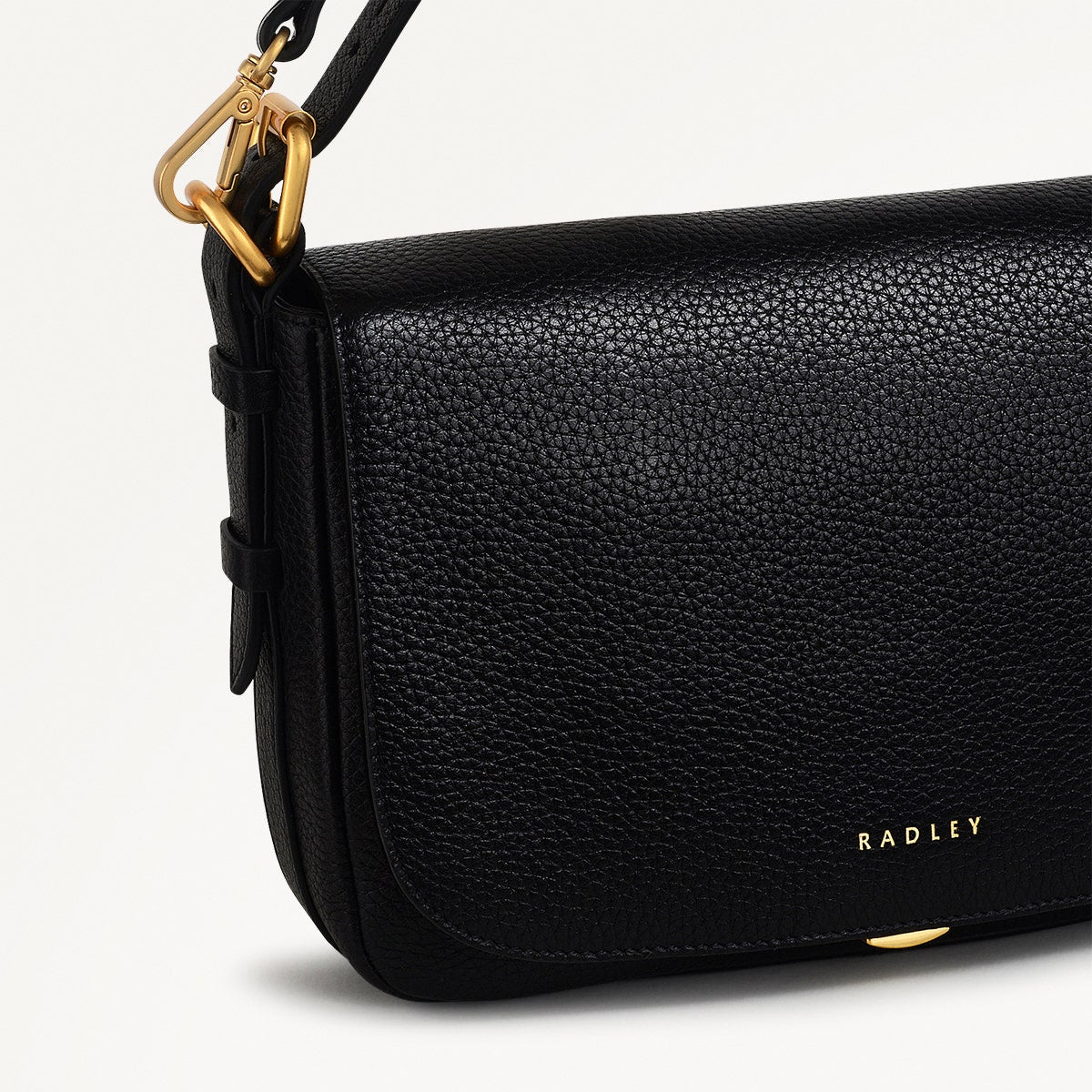 Grafton Street Leather Small Flapover Crossbody Bag in Black - H2004001