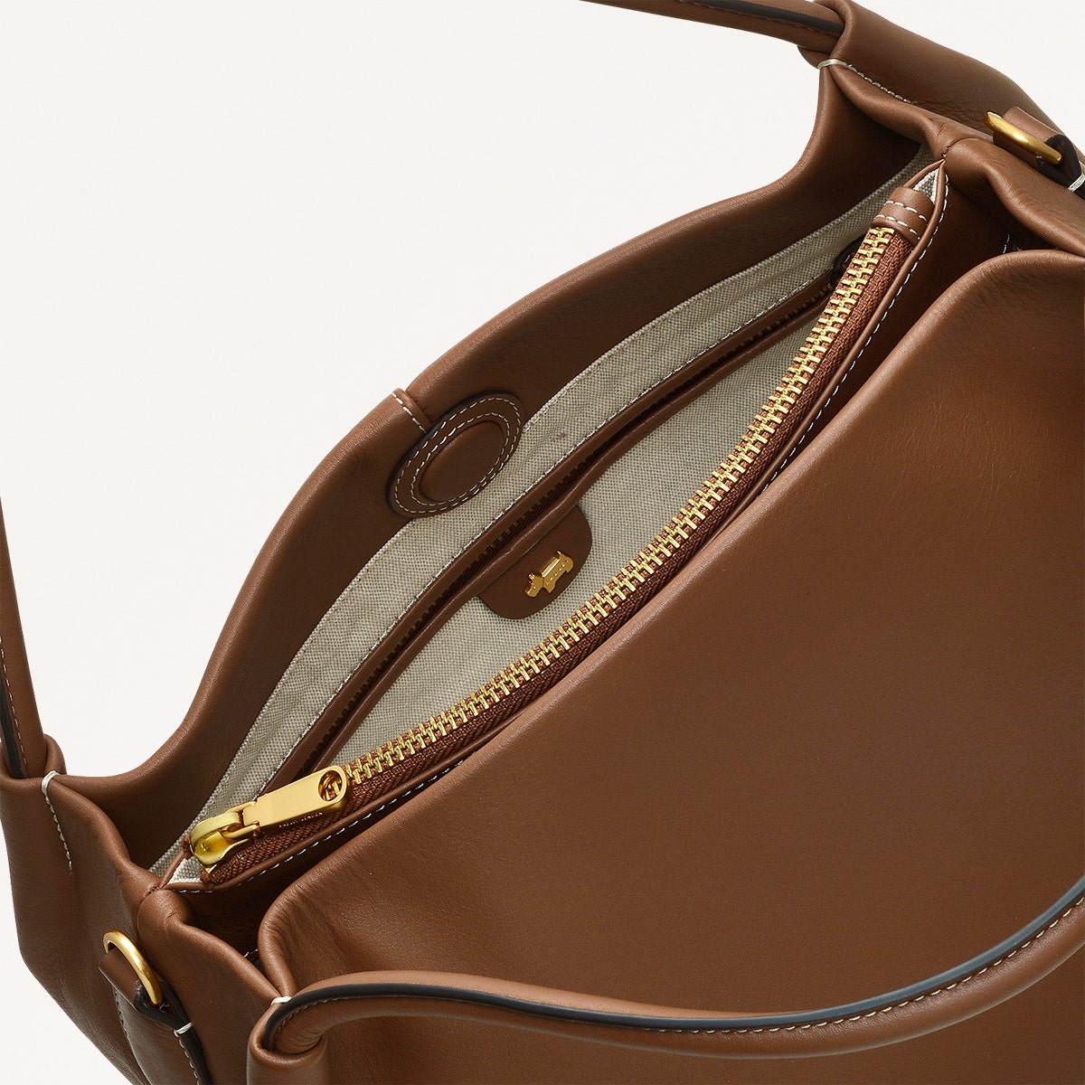 Ivydale Road Leather Medium Ziptop Grab Bag in Saddle - H2006211