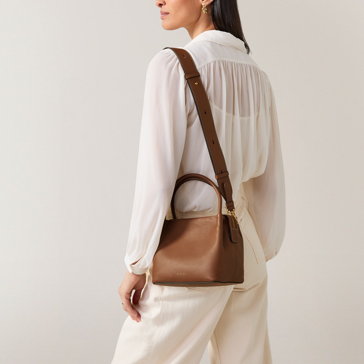 Ivydale Road Leather Small Ziptop Crossbody Bag in Saddle - H2008211