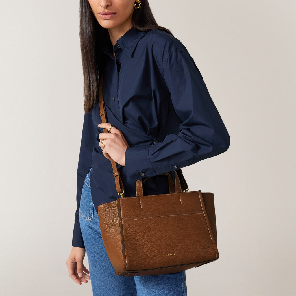 Oak Street Leather Medium Ziptop Grab Bag in Saddle - H2018211