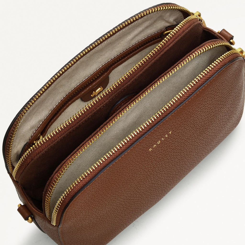 Dukes Place Leather Medium Ziptop Crossbody Bag in Saddle - H2026211
