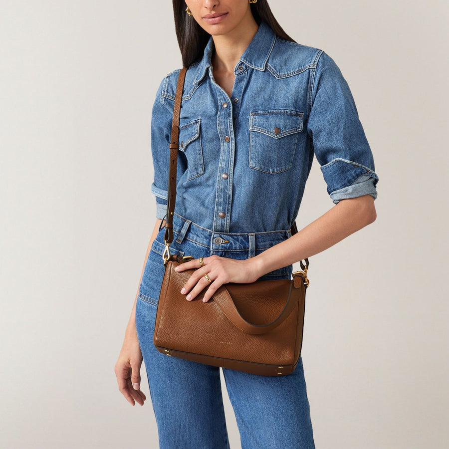 Dukes Place Leather Medium Ziptop Shoulder Bag in Saddle - H2030211
