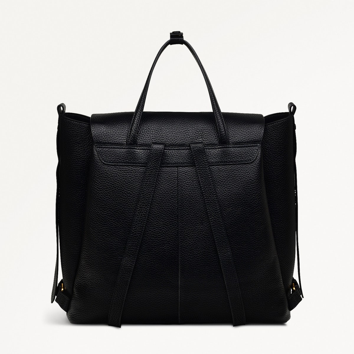 The Chancery Leather Medium Flapover Backpack in Black - H2089001
