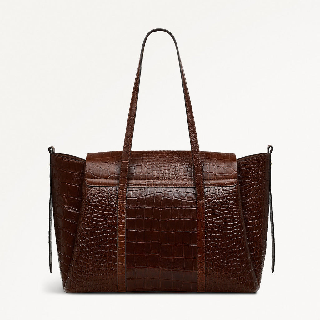 The Chancery Leather Large Flapover Shoulder Bag in Walnut - H2094208