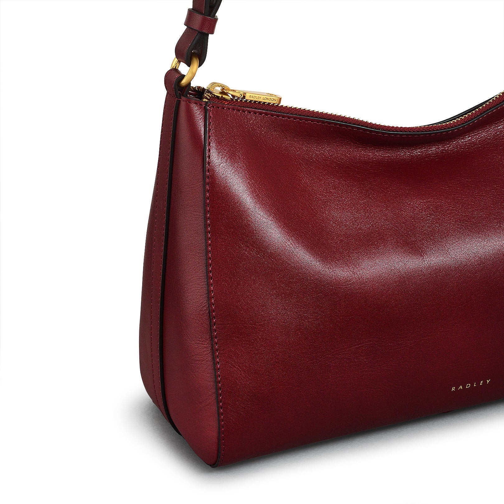 Dukes Place Leather Medium Ziptop Shoulder Bag in Cranberry - H2115604