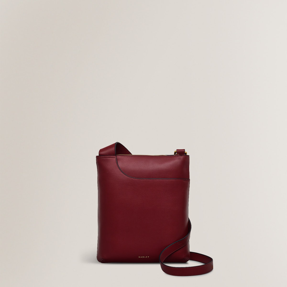 Pockets Leather Medium Ziptop Crossbody Bag in Cranberry - H2129604