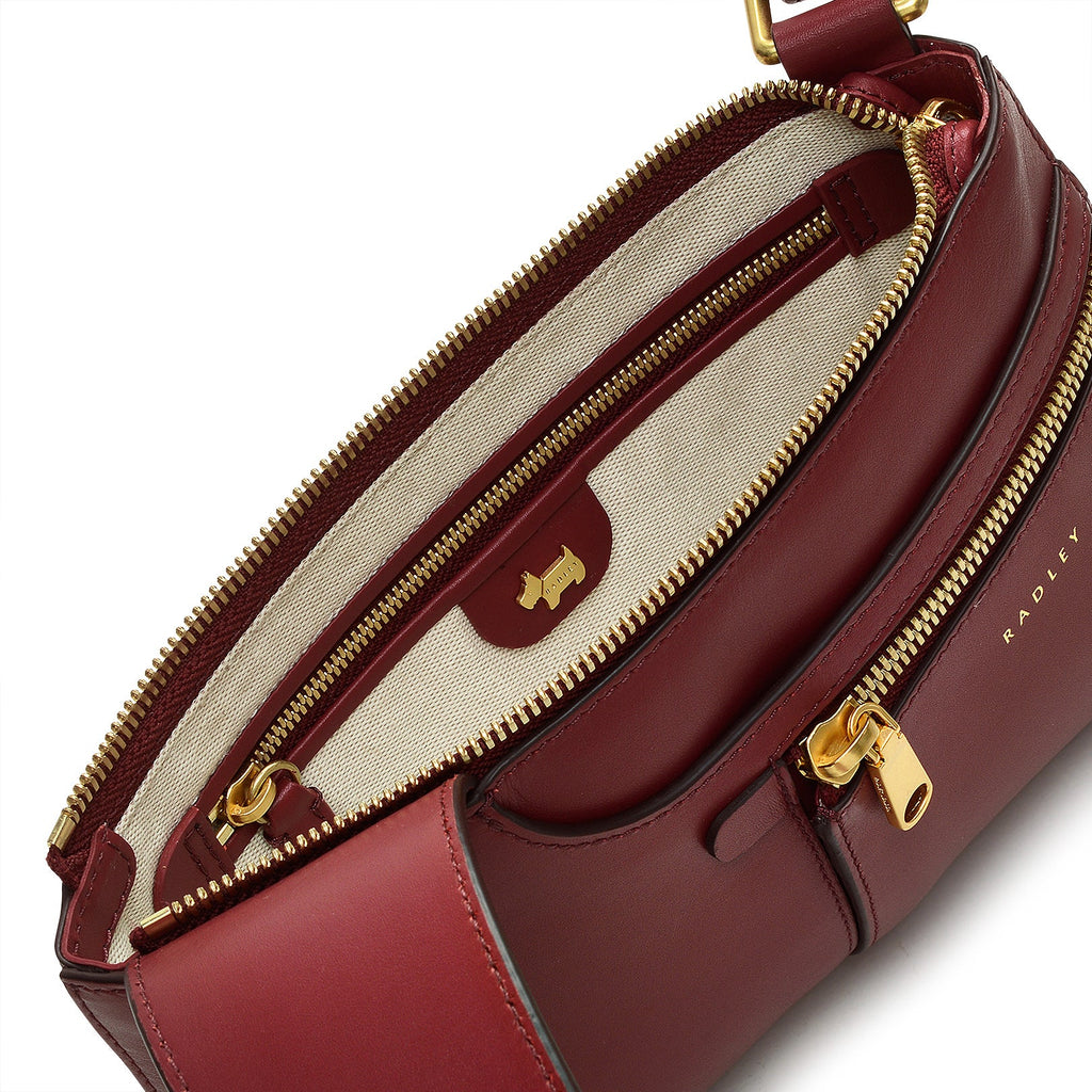 Pockets Leather Mini Ziptop Crossbody Bag in Cranberry - H2130604