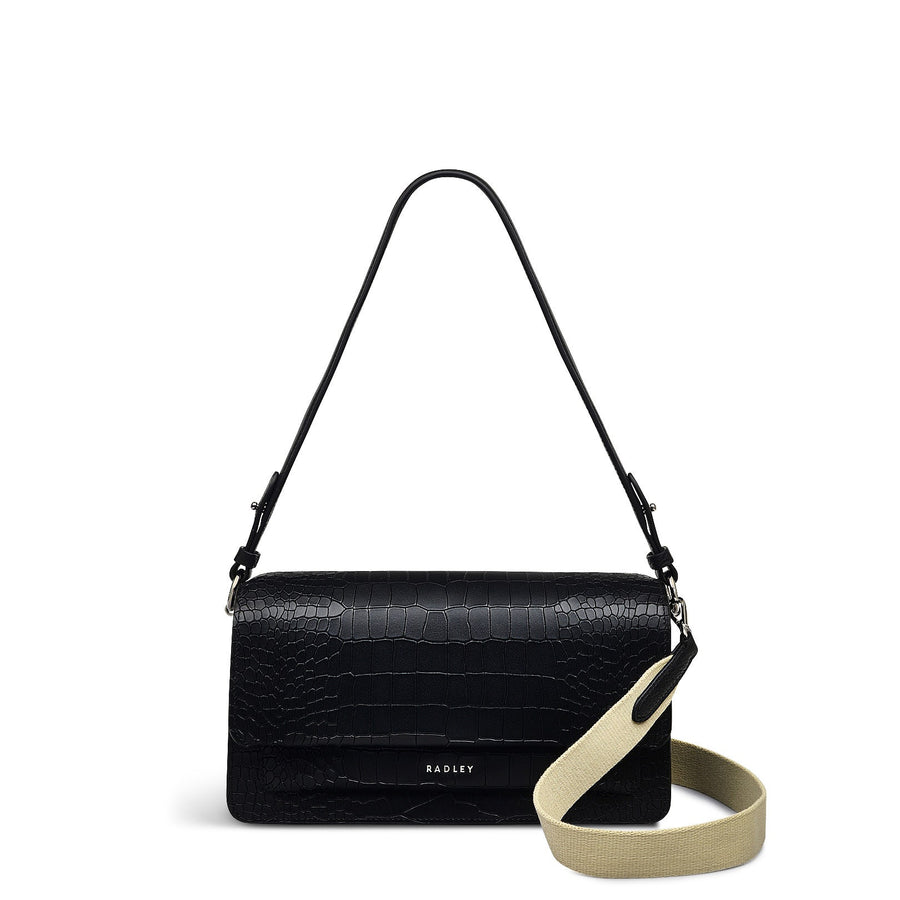 Leather Lane Leather Medium Flapover Shoulder Bag in Black - H2133001