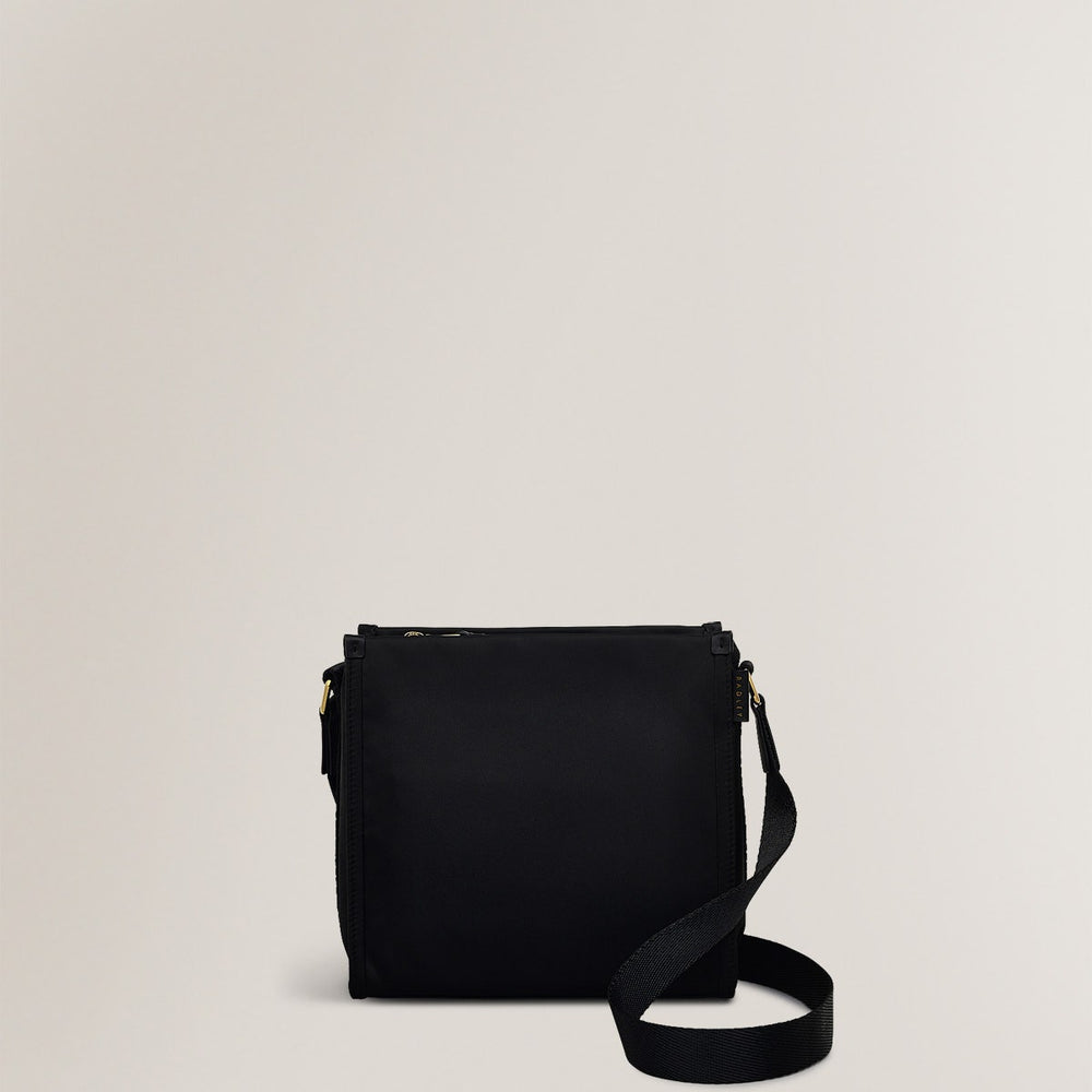 Canford Gardens Leather Medium Ziptop Crossbody Bag in Black - H2286001