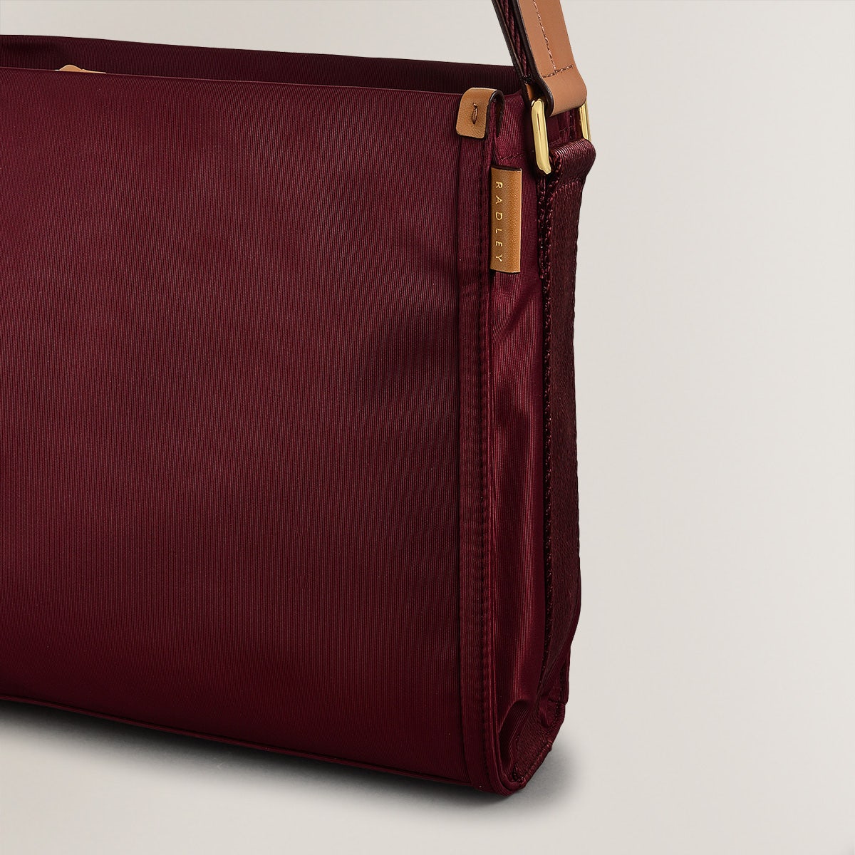 Merlot Medium Ziptop Crossbody | Canford Gardens AW24 | Radley London