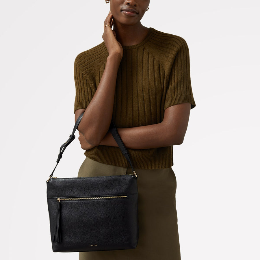 Fountain Mews Leather Small Ziptop Crossbody Bag in Black - H2486001