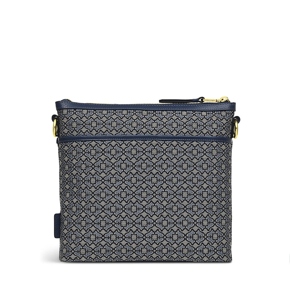 Pockets 2.0 Leather Medium Zip-Top Cross Body Bag in Goose Grey - H6855053