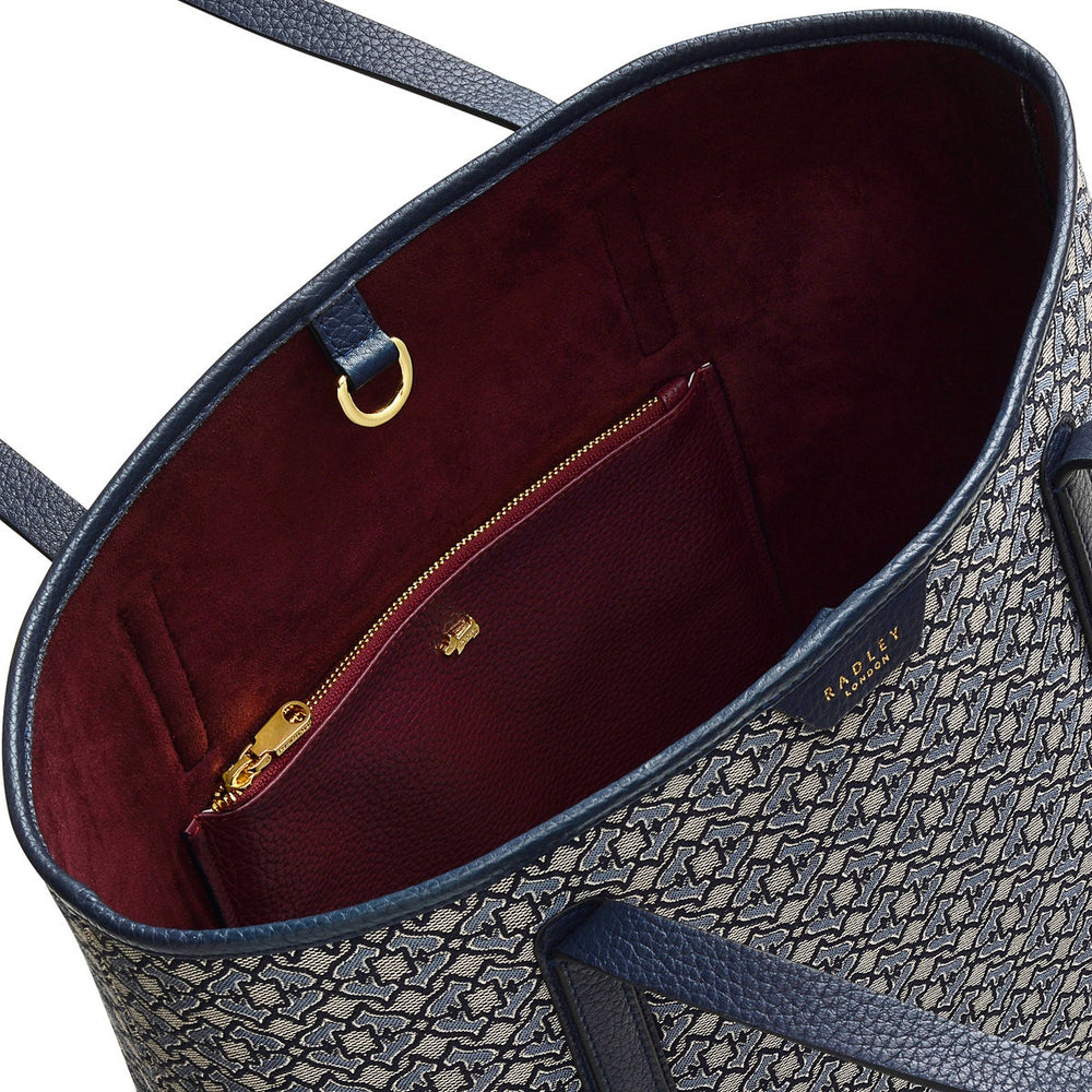 Museum Street Leather Large Open-Top Tote Bag in Goose Grey - H6857053
