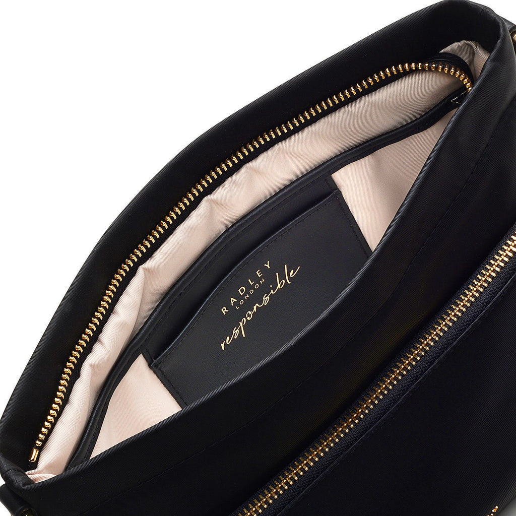Finsbury Park Recycled Materials Medium Ziptop Satchel in Black - H7166001