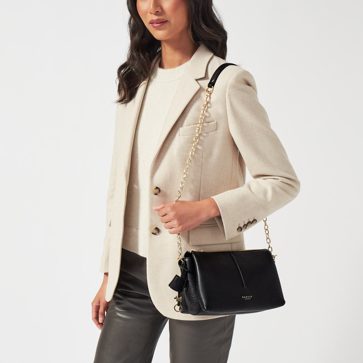 Hillgate Place Leather Small Ziptop Crossbody Bag in Black - H7574001