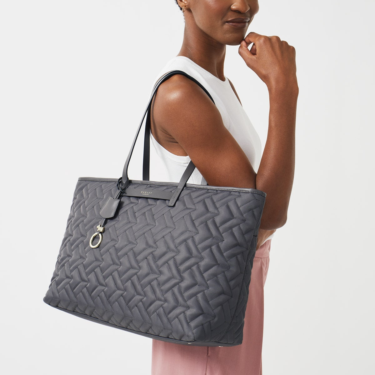 Finsbury Park Fabric Large Ziptop Tote Bag in Charcoal - H8188041