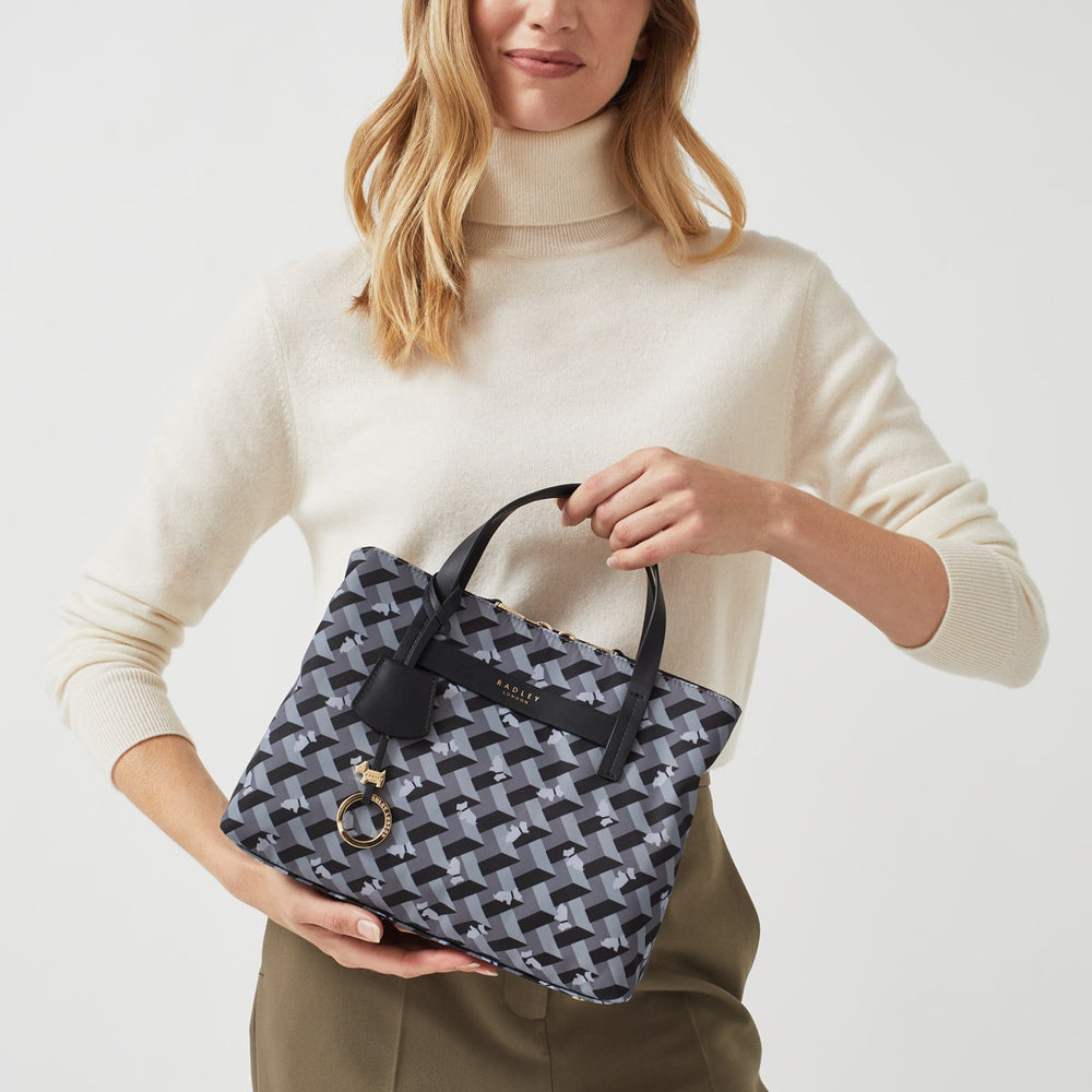 Finsbury Park Fabric Medium Ziptop Multiway Bag in Thunder - H8245074