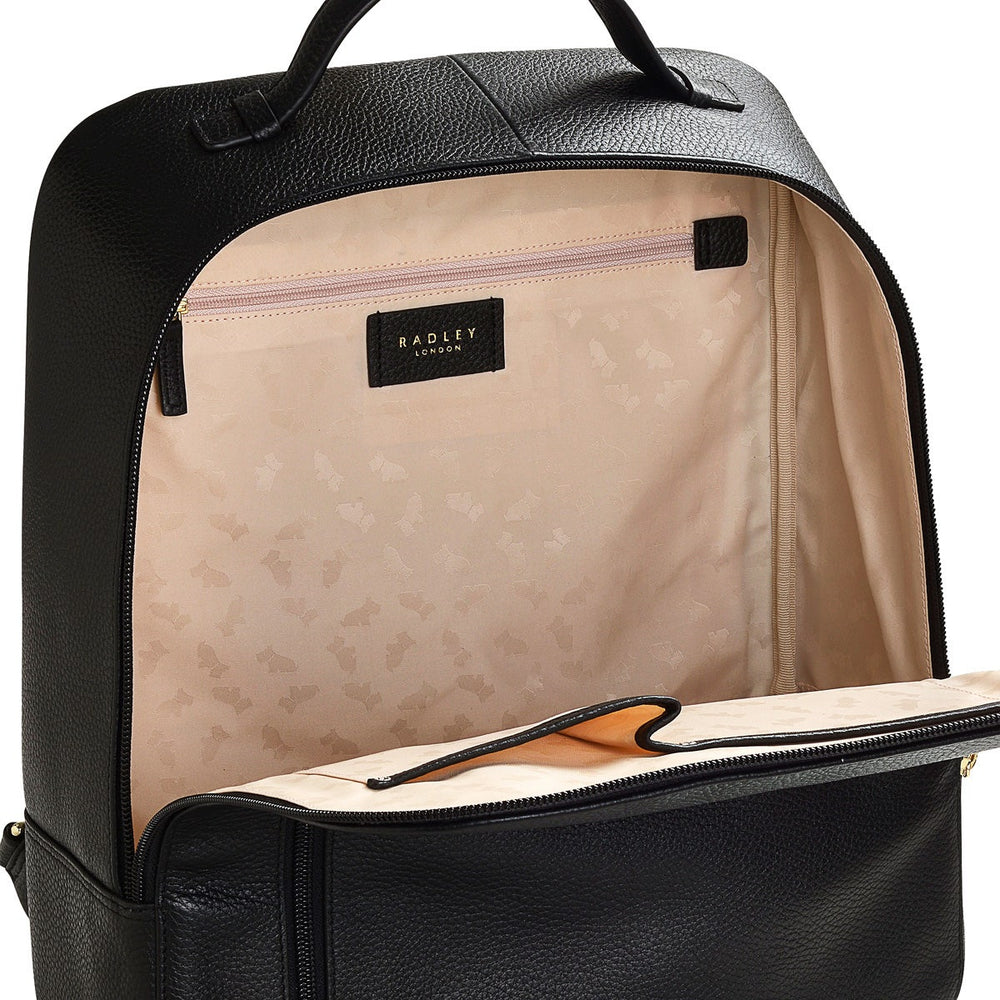 Hale Lane Leather Large Ziptop Backpack in Black - H8793001