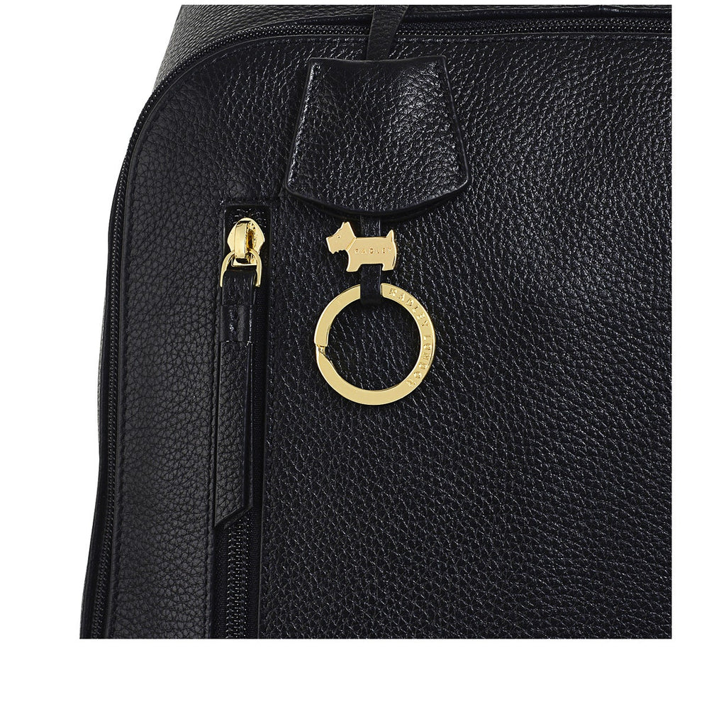 Hale Lane Leather Large Ziptop Backpack in Black - H8793001