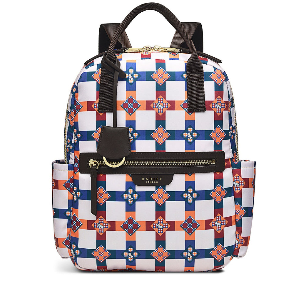 Finsbury Park Fabric Medium Ziptop Backpack in Chalk - H8841109