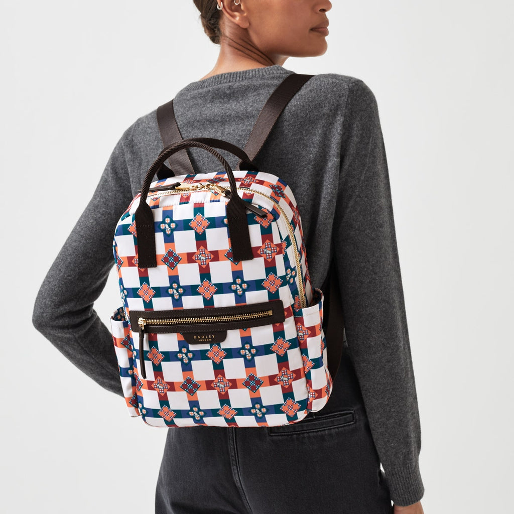 Finsbury Park Fabric Medium Ziptop Backpack in Chalk - H8841109