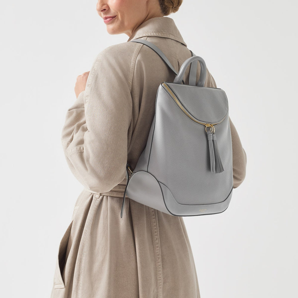 Milligan Street Leather Medium Zip Around Backpack in Cloud Burst - H8951093