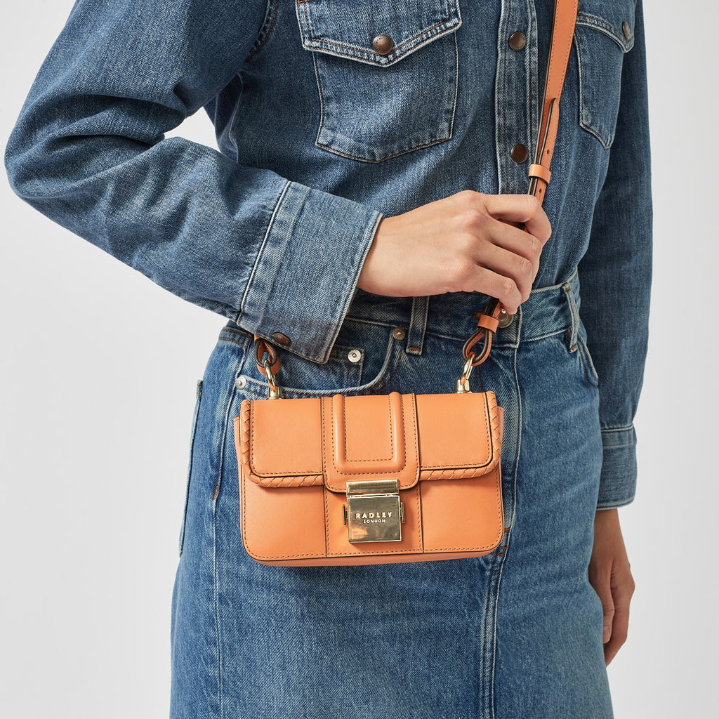 Hanley Close Leather Mini Flapover Crossbody Bag in Apricot - H9290812