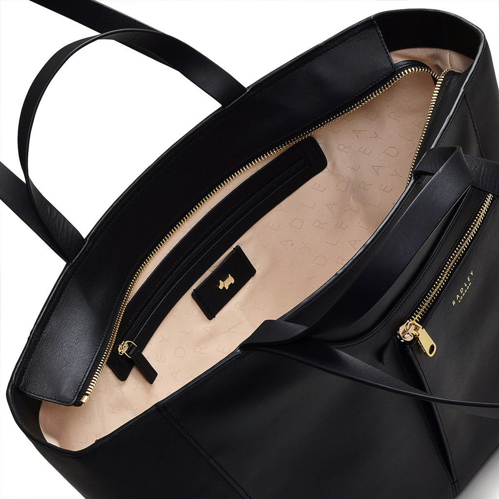 Pockets Leather Large Ziptop Tote Bag in Black - H9320001